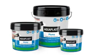 Tres cubos de AGUAPLAST Pluma, masilla ligera para reparar grietas y agujeros en paredes y techos. Ideal como sustituto del yeso.