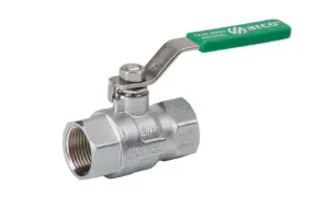 Llave de paso de bola de latón, ideal para cambiar una llave de paso empotrada. Mango verde con marca "Arco".