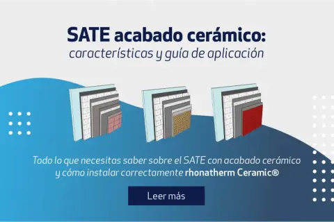 Ilustración de capas de SATE con acabado cerámico, mostrando diferentes texturas y colores. Aprende sobre sus características y aplicación.