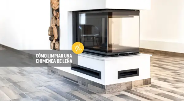 Chimenea moderna de leña con cristal. Aprende cómo limpiar chimenea desde abajo para mantenerla impecable.